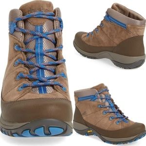 dansko paulette hiking boot